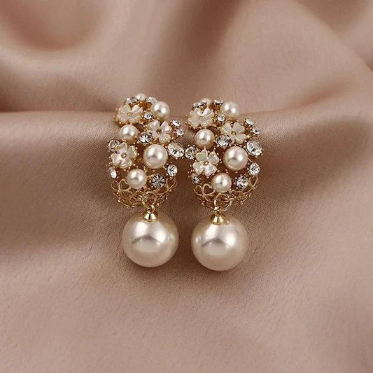Elegant Flower Pearl Earrings | Gold