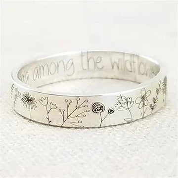 Vera™ | Dandelion Ring